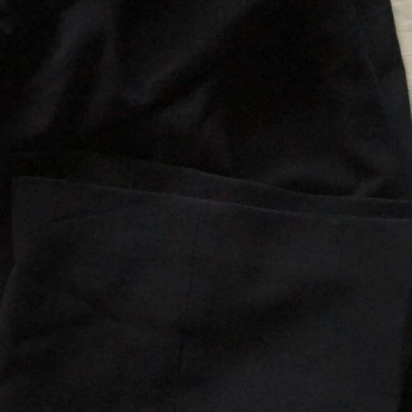 Great high quality pant for office barely used - Picture 3 of 3